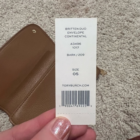 Tory Burch like new Brown Britten Duo Wallet with Tag - Picture 6 of 10